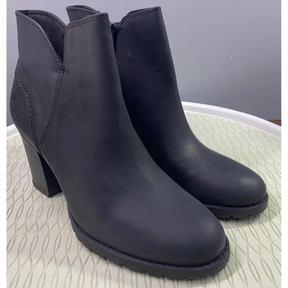 Clarks Verona Trish Women Leather Black Bootie Side Zip Ankle Boots NWB 7 M